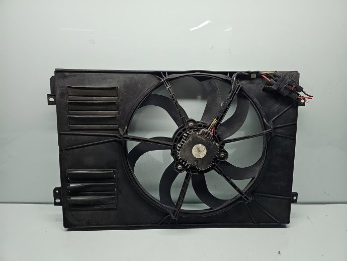 Electroventilator Volkswagen Golf 6 (5K1) [Fabr 2009-2013] 1K0121203AH 1.6 TDI CAYC 77KW / 105CP