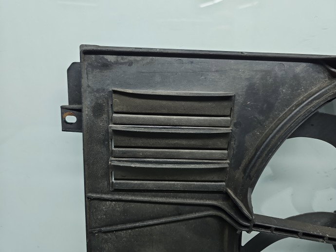 Electroventilator Volkswagen Golf 6 (5K1) [Fabr 2009-2013] 1K0121203AH 1.6 TDI CAYC 77KW / 105CP