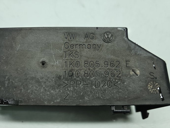 Difuzor captare aer Volkswagen Scirocco (137) [Fabr 2008-2017] Coupe 1K0805962E