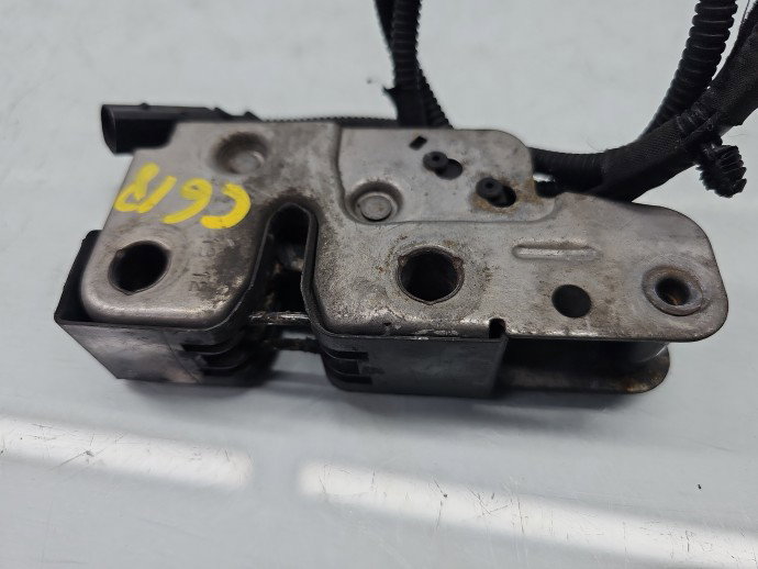 Broasca capota Volkswagen Golf 6 (5K1) [Fabr 2009-2013] Hatchback 5K2823509B