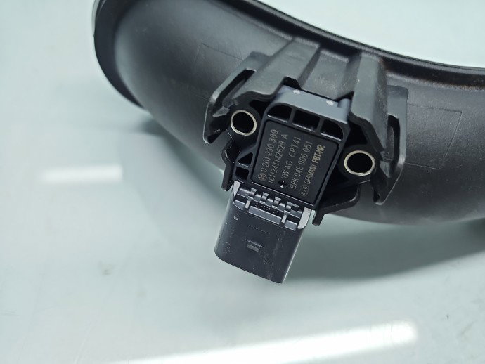 Tub intercooler AUDI Q2 (GAB) [ Fabr 2016-prezent] 04E145673F 1.4 TFSI CZEA 110KW / 150CP