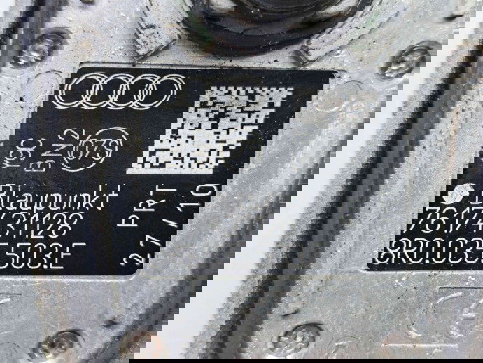  Antena Audi Q5 (8RB) [Fabr 2008-2016] 8R0035503E