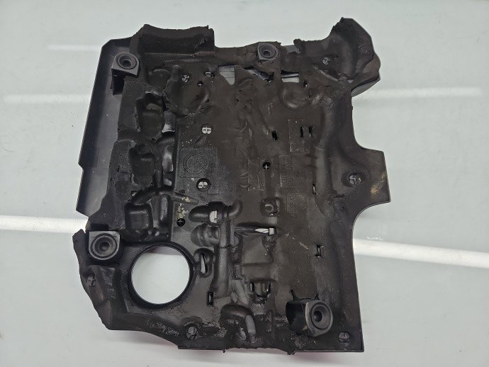 Capac motor Volkswagen Golf 6 (5K1) [Fabr 2009-2013] 03L103925BA 1.6 TDI CAYC 77KW / 105CP
