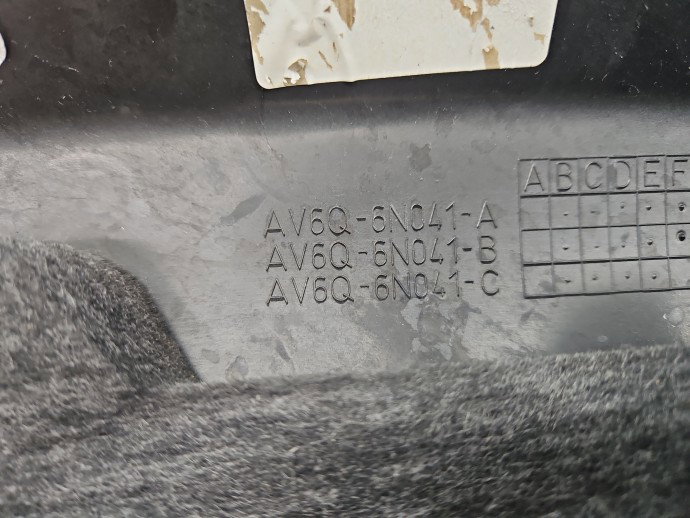Capac motor Volvo V40 II [Fabr 2013-2019] AV6Q-6N041-A 1.6 D4162T 84KW / 115CP