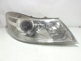 Far dreapta Skoda Octavia 2 facelift 1.9 TDI BXE OEM 2004-2013