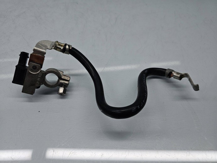 Borna baterie (-) Bmw 4 (F32) [Fabr 2013-2021] 7631109-01