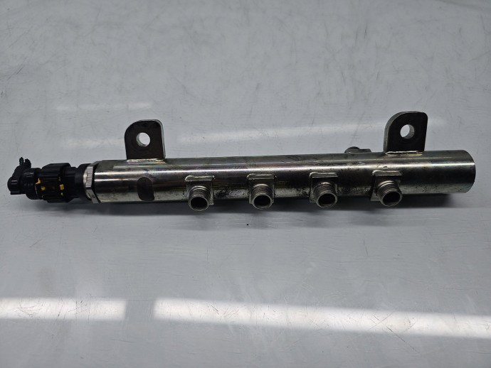 Rampa injectoare Opel Vectra C [Fabr 2003-2008] 55209575, 0445214122 1.0 CDTI Z19DTH 110KW / 150CP