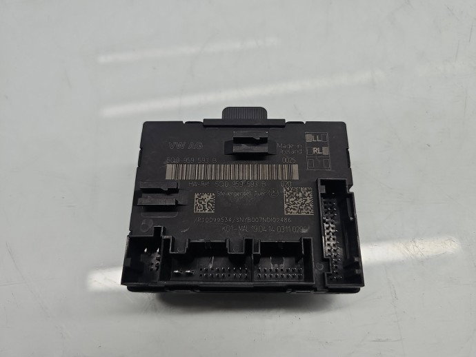 Modul confort Volkswagen Passat B8 (3G2) [Fabr 2015-prezent] 5Q0959593B
