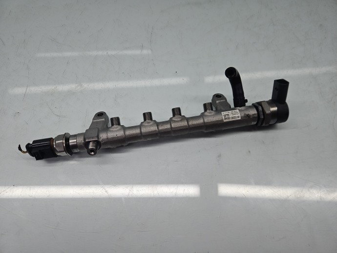 Rampa injectoare Volkswagen Touran (1T3) [Fabr 2010-2015] 03L089M 2.0 TDI CFHC 103KW / 140CP