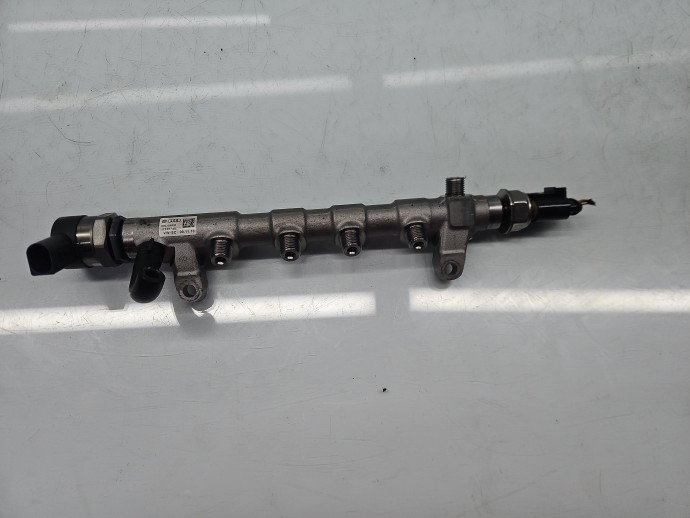 Rampa injectoare Volkswagen Touran (1T3) [Fabr 2010-2015] 03L089M 2.0 TDI CFHC 103KW / 140CP