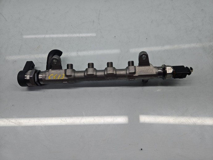 Rampa injectoare Volkswagen Passat CC (357) [Fabr 2008-2012] 03L089M 2.0 TDI CFHC 103KW / 140CP