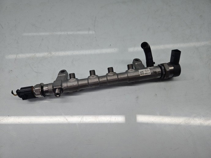 Rampa injectoare Volkswagen Passat CC (357) [Fabr 2008-2012] 03L089M 2.0 TDI CFHC 103KW / 140CP