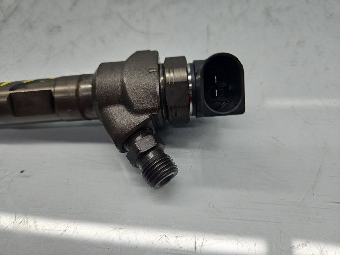 Injector Volkswagen Passat CC (358) [Fabr 2012-2016] 03L130277J 2.0 TDI CFHC 103KW / 140CP