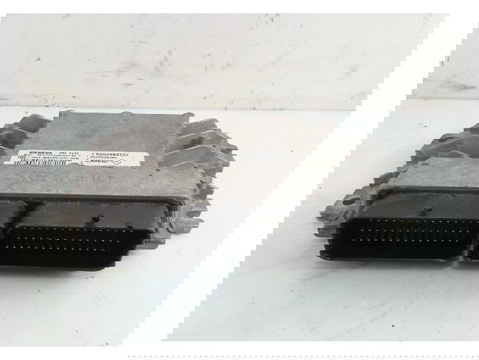 Calculator motor ECU Dacia Logan 1 1.4 benz 8200326380 2004-2012