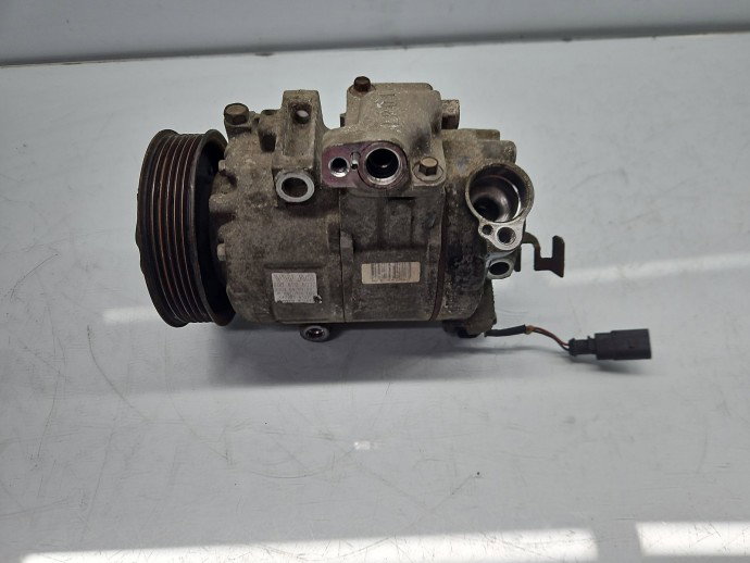 Compresor clima Volkswagen Polo (9N) [Fabr 2001-2008] 6Q0820803D 1.4 Benz BBY 55KW / 75CP