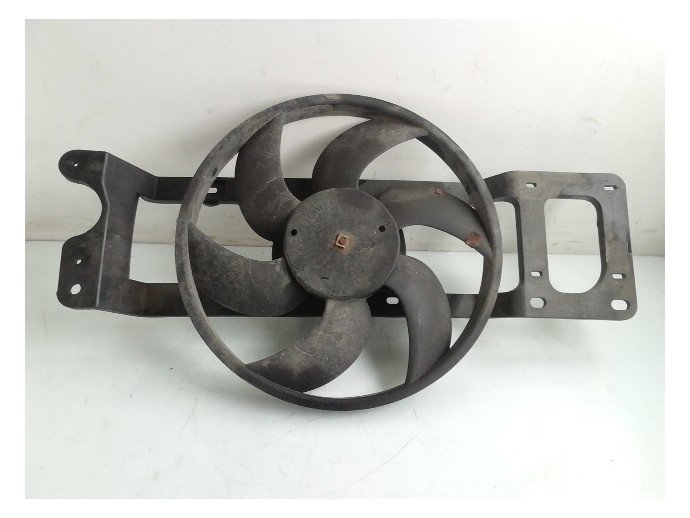 Electroventilator Dacia Logan 1 1.4 benz 8200277810 2004-2012