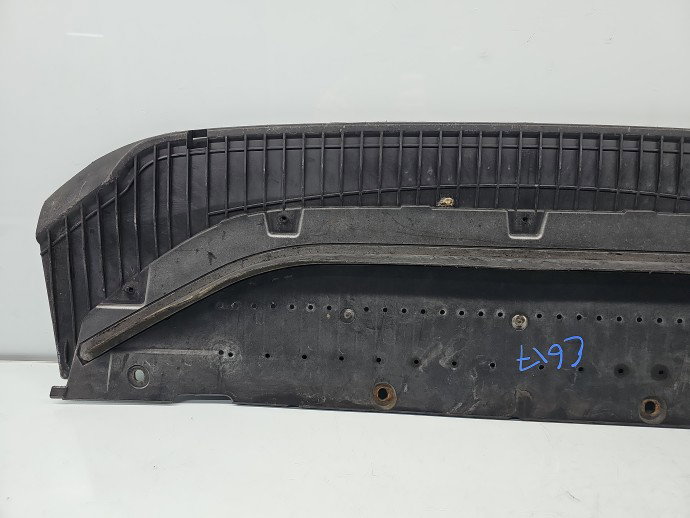 Scut sub bara AUDI A6 (4G2, C7) [Fabr 2012-2017] Sedan Quattro 4G0807611