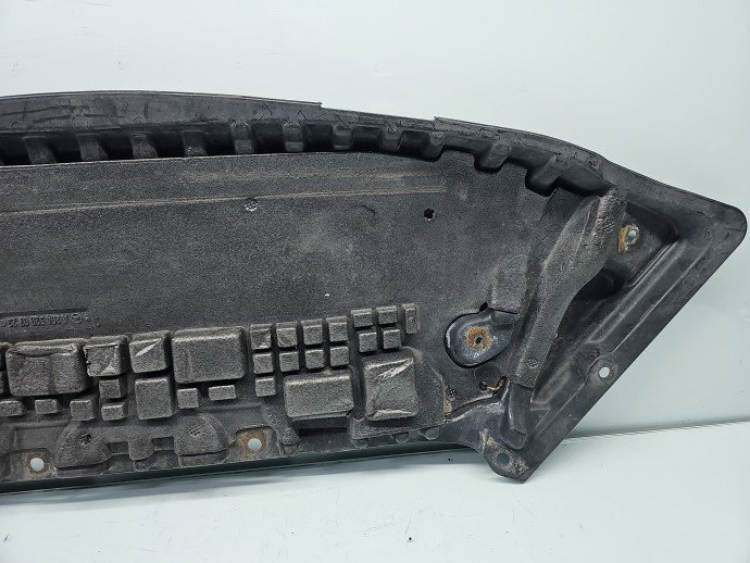 Scut sub bara Mercedes Clasa C (W204) [Fabr 2007-2014] Berlina Facelift, AMG A2045200723