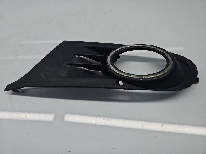 Grila proiector stanga Volkswagen Golf 6 (5K1) [Fabr 2009-2013] Hatchback OEM
