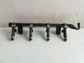 Rampa cu injectoare Dacia Logan 1 1.4 benz 8200494284 2004-2012