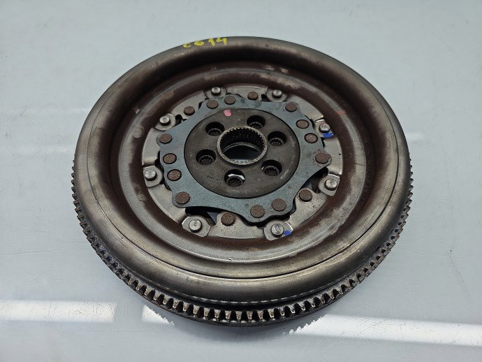 Volanta Volkswagen Passat CC (358) [Fabr 2012-2016] 2.0 TDI CFFB 4150744D9 103KW / 140CP