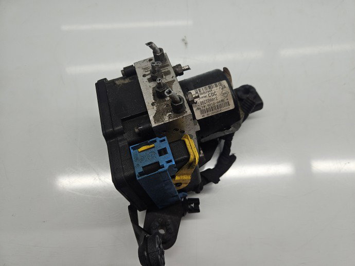 Pompa ABS Renault Megane 3 [Fabr 2008-2015] 476605296R 1.6 dCi R9M-A4 96KW / 131CP