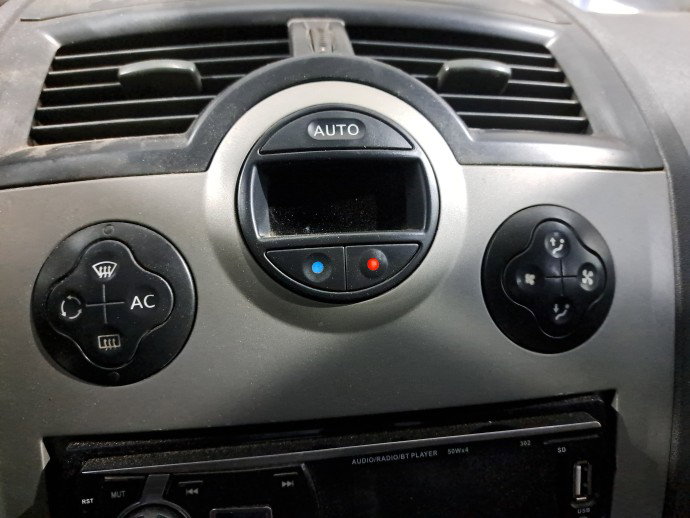 Panou comanda clima Renault Megane 2 [Fabr 2002-2008] OEM