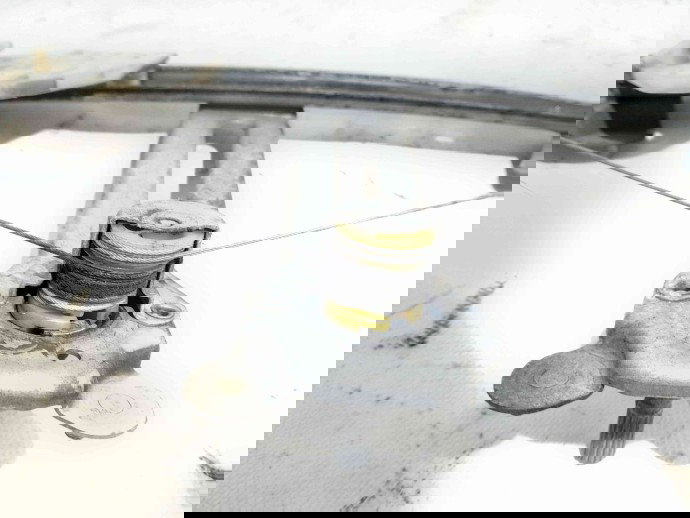 Macara geam dreapta spate OEM Dacia Logan (LS) [Fabr 2004-2012] 1.5 DCI