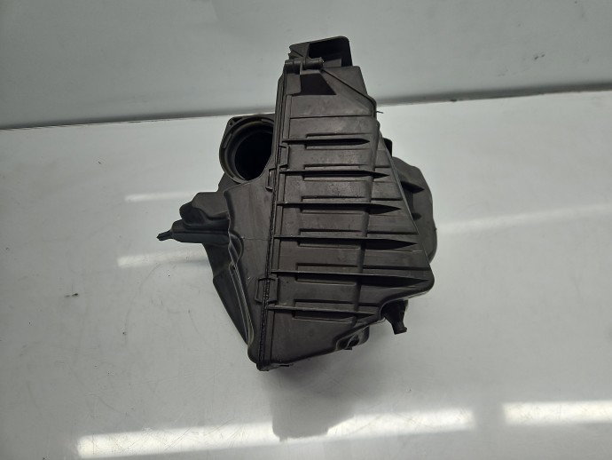 Carcasa filtru aer Renault Megane 3 [Fabr 2008-2015] 8200947663 1.6 dCi R9M-A4 96KW / 131CP