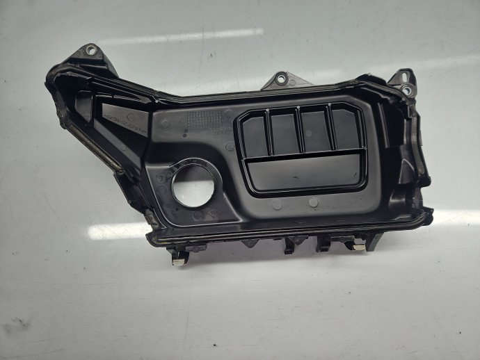 Capac motor Renault Megane 3 [Fabr 2008-2015] 175813123R 1.6 dCi R9M-A4 96KW / 131CP
