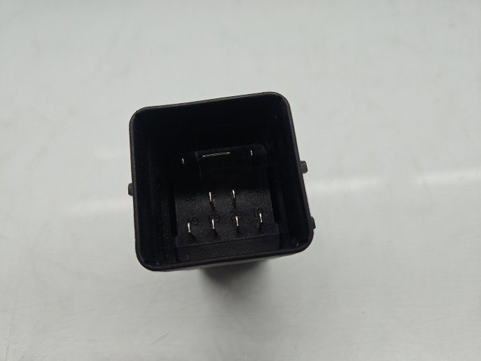 Releu Renault Megane 3 [Fabr 2008-2015] 8200798585