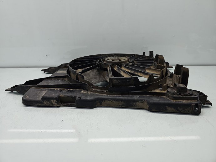 Electroventilator Renault Megane 2 [Fabr 2002-2008] 8200151464 1.5 dCi K9K-D7 60KW / 82CP