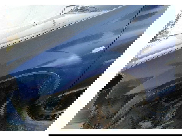 Aripa stanga fata Dacia Logan 1 1.4 benz OV61H 2004-2012