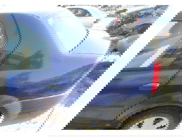 Aripa stanga spate Dacia Logan 1 1.4 benz OV61H 2004-2012