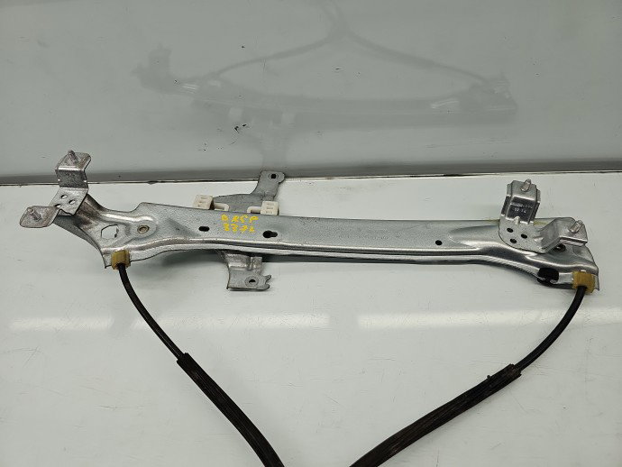 Macara electrica geam dreapta spate Renault Megane 3 Combi [Fabr 2008-2015] Break 827200008R