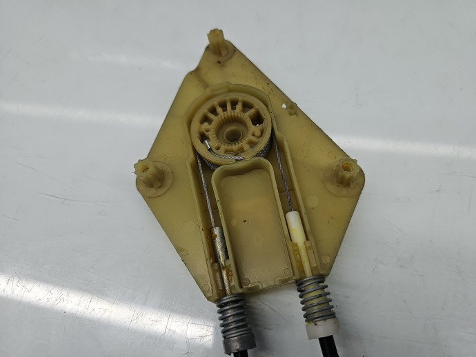 Macara electrica geam dreapta spate Renault Megane 3 Combi [Fabr 2008-2015] Break 827200008R