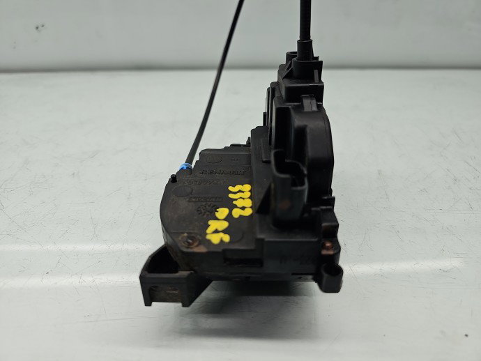 Broasca usa dreapta fata Renault Megane 3 Combi [Fabr 2008-2015] Break 805020001R