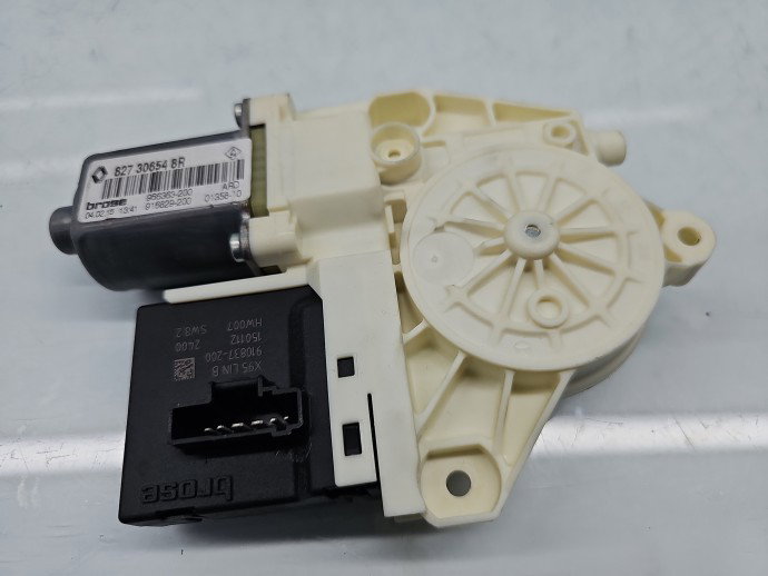 Motoras geam dreapta spate Renault Megane 3 [Fabr 2008-2015] Break  827306548R