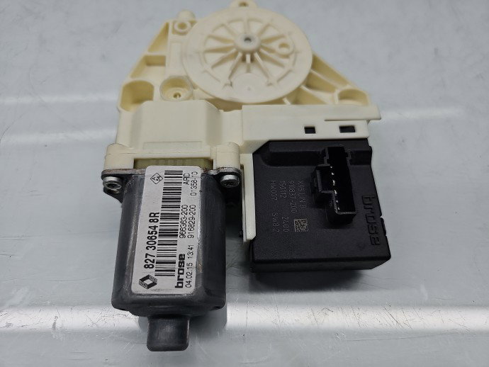 Motoras geam dreapta spate Renault Megane 3 [Fabr 2008-2015] Break  827306548R