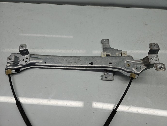 Macara electrica geam stanga spate Renault Megane 3 Combi [Fabr 2008-2015] Break 827210008R
