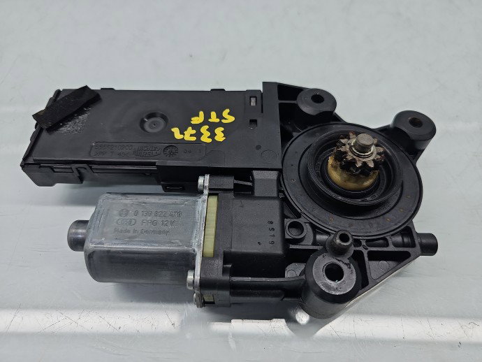 Motoras geam stanga fata Renault Megane 3 [Fabr 2008-2015] Break  807310246R