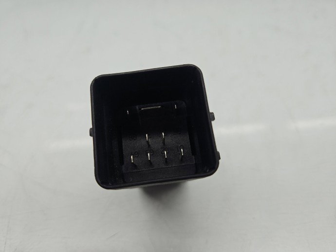 Releu Renault Scenic 3 [Fabr 2009-2015] 8200798585