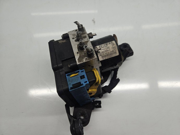 Pompa ABS Renault Scenic 3 [Fabr 2009-2015] 476605296R 1.6 dCi R9M-A4 96KW / 131CP