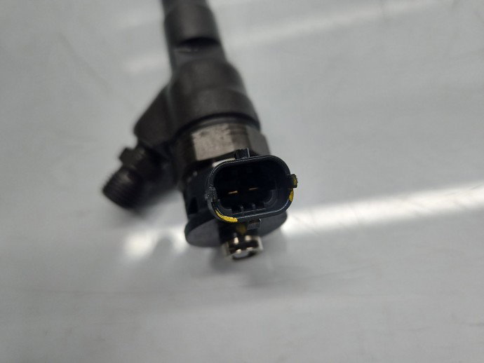 Injector Renault Trafic 3 (F82) [Fabr 2014-2022] 820105567 1.6 dCi R9M-A4 96KW / 131CP