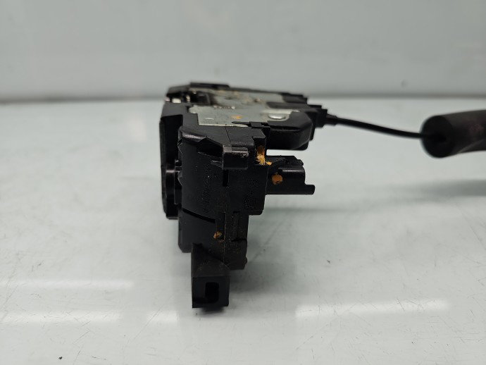 Broasca usa stanga fata Renault Megane 3 [Fabr 2008-2015] Break  805030001R