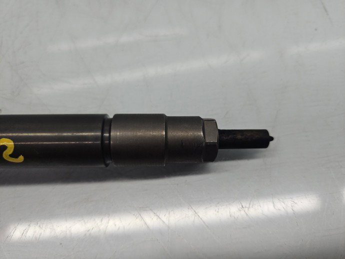 Injector Renault Trafic 3 (F82) [Fabr 2014-2022] 820105567 1.6 dCi R9M-A4 96KW / 131CP