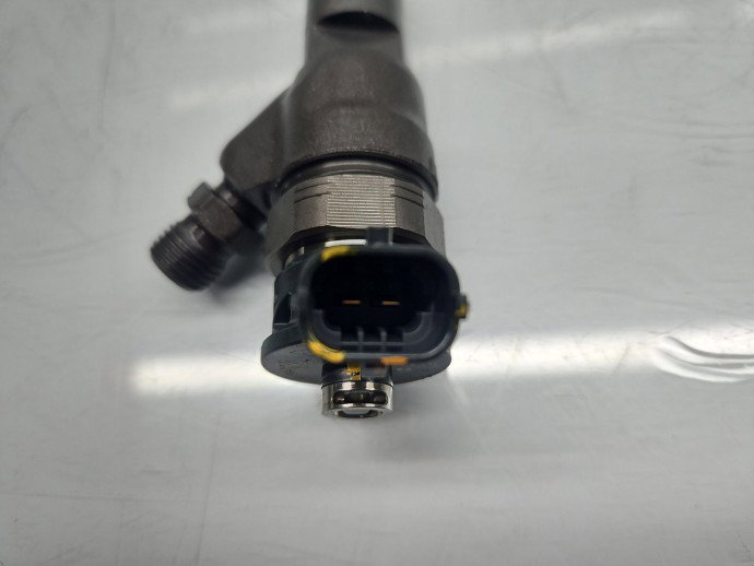 Injector Renault Trafic 3 (F82) [Fabr 2014-2022] 8201055367 1.6 dCi R9M-A4 96KW / 131CP