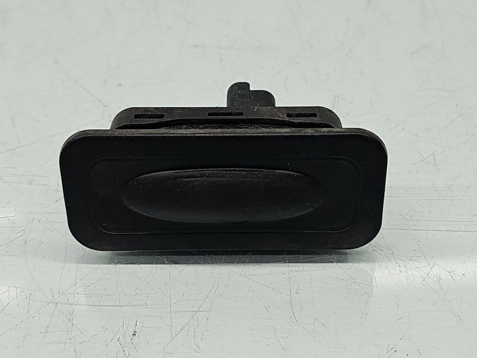 Buton deschidere haion Renault Megane 3 [Fabr 2008-2015] 8200076256
