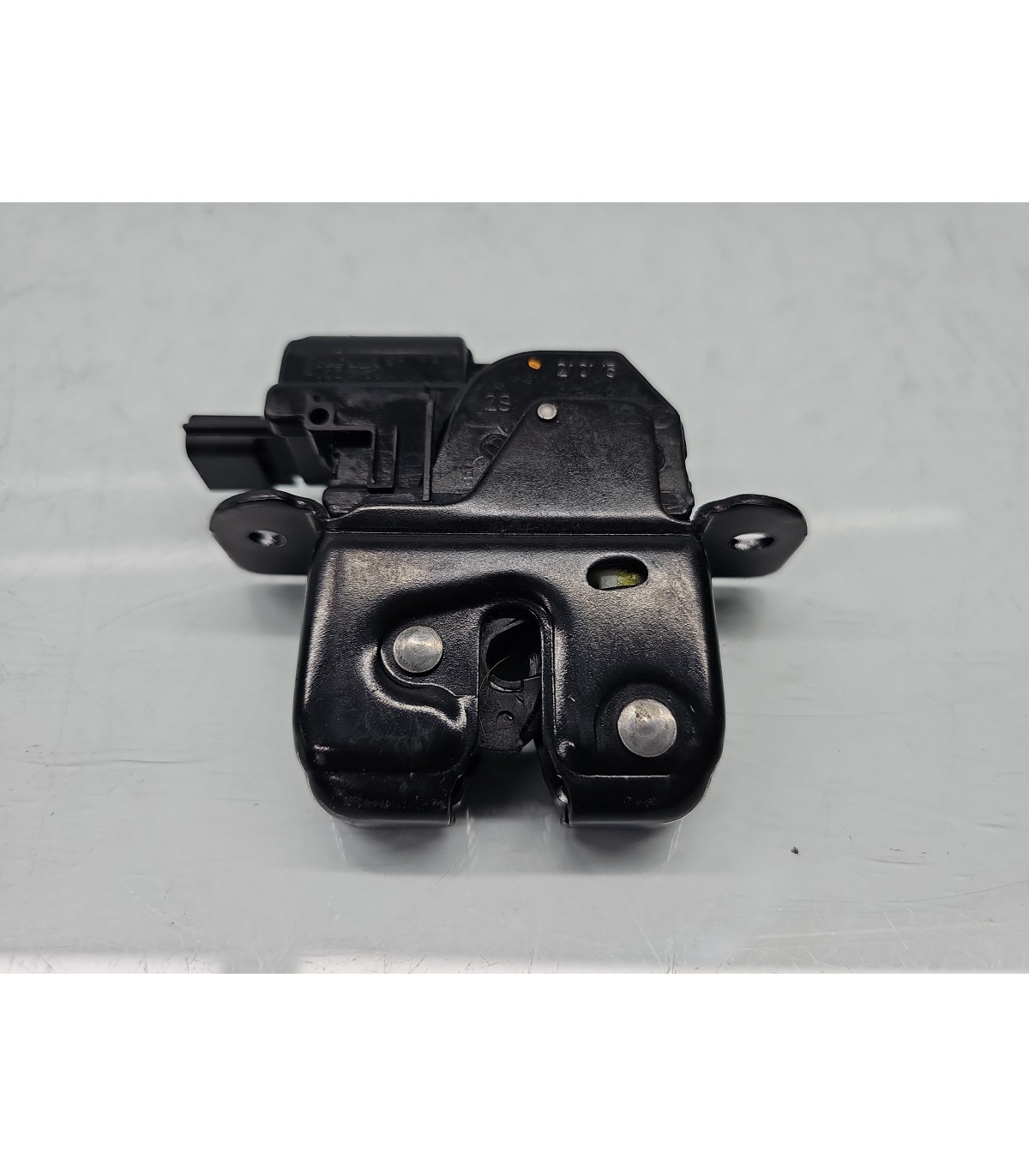 Vezi aici Broasca haion Renault Megane 3 [Fabr 2008-2015] Break  846307169R pentru doar 147,93 RON