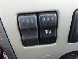 Buton dezaburire luneta Dacia Logan 1 1.4 benz OEM 2004-2012